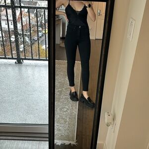 Urban outfitters BDG twig high rise black cropped denim jeans skinny